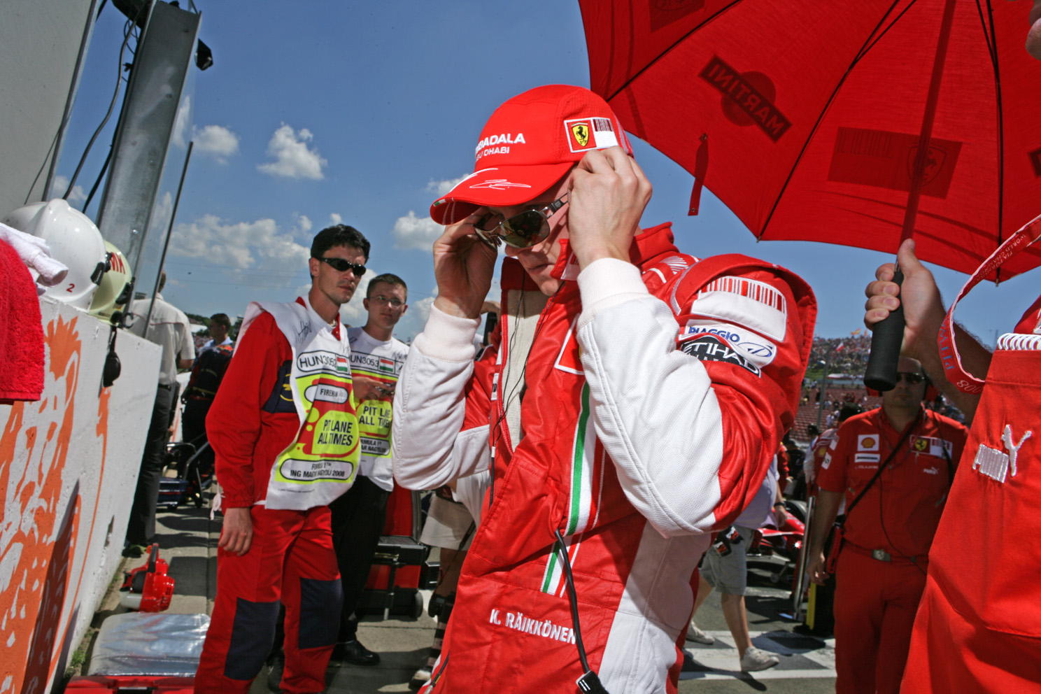 Kimi Räikkönen prepares to race, at the Hungarian GP 2008