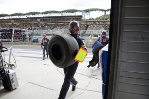 Sebastian Vettels pit crew
