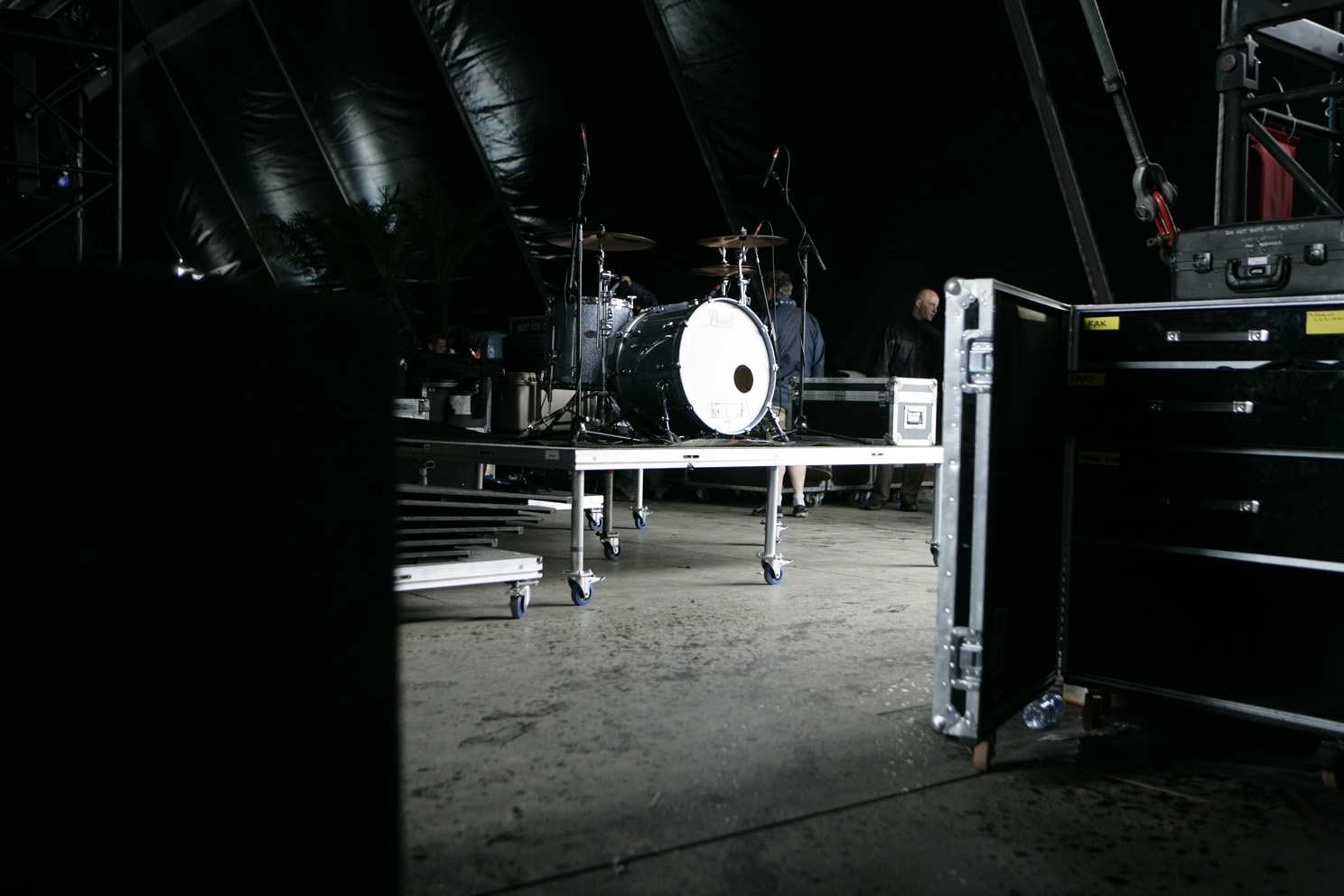 Behind the scences of the main stage